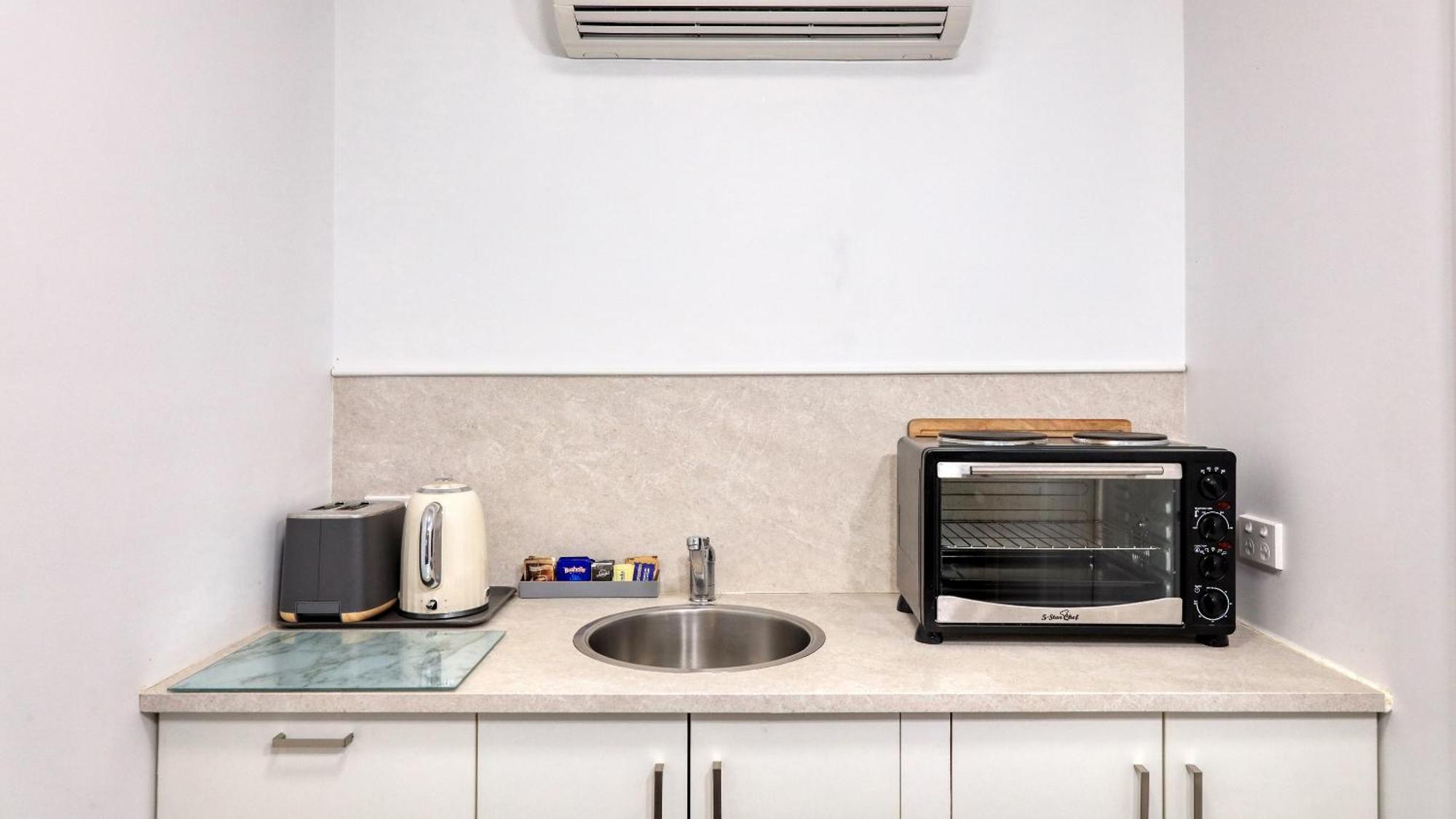 Best Western Caboolture Gateway Motel Bagian luar foto