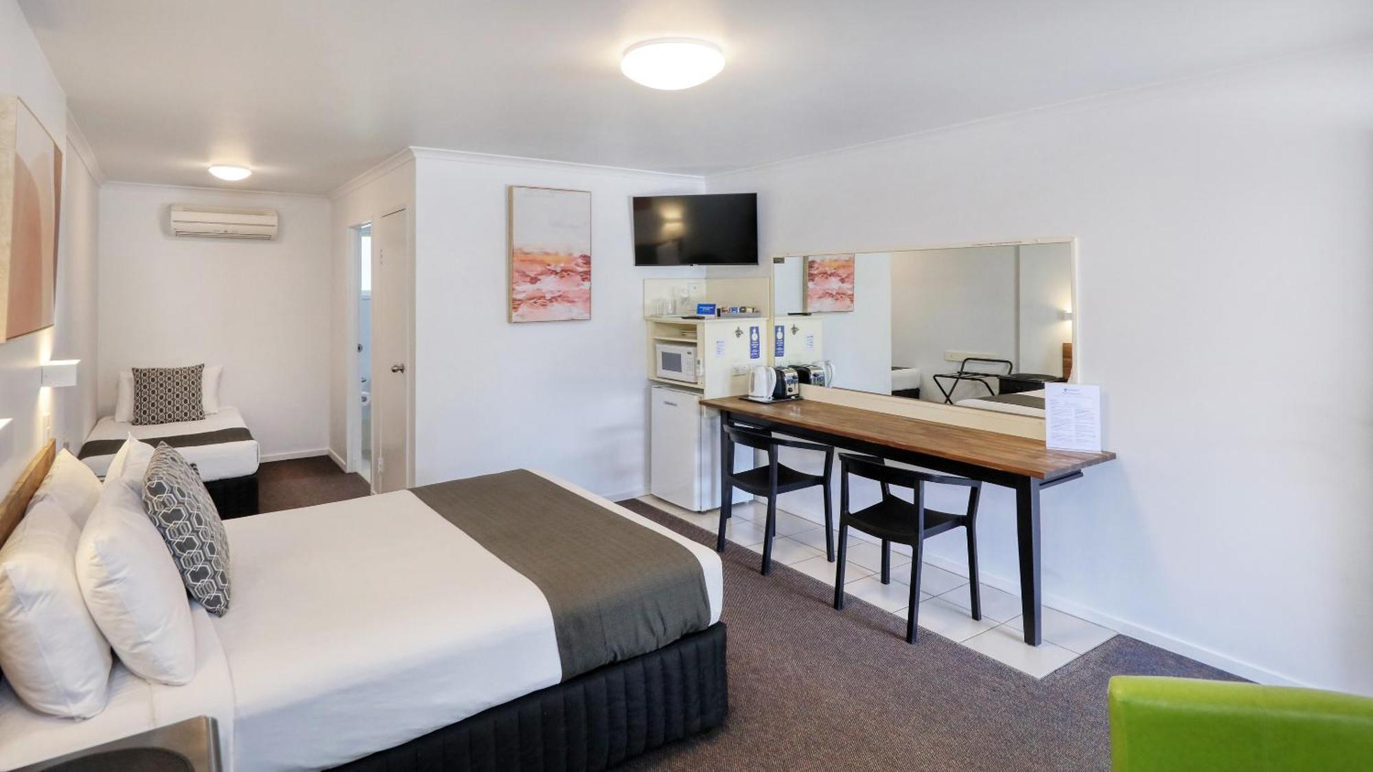 Best Western Caboolture Gateway Motel Bagian luar foto