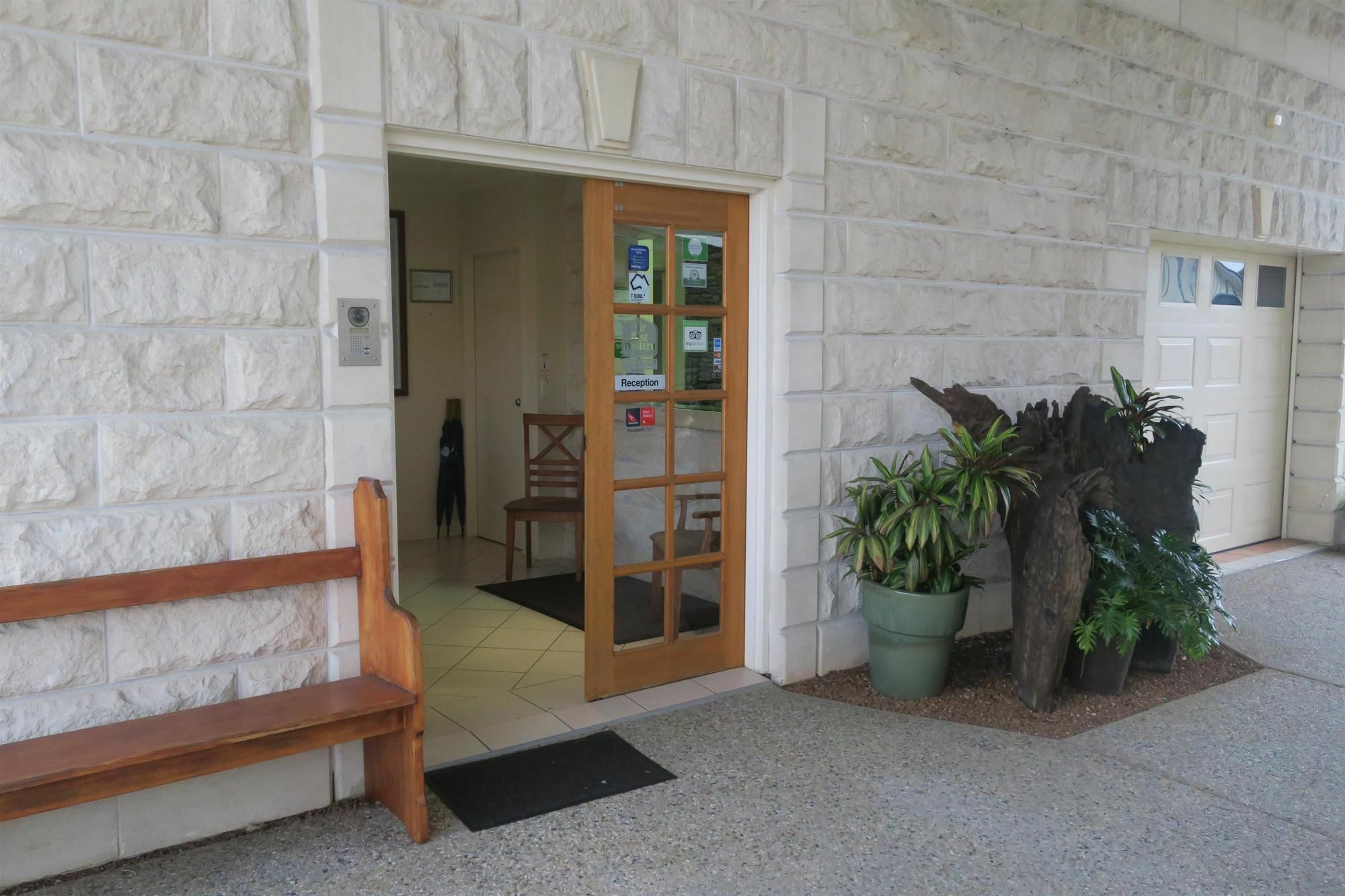 Best Western Caboolture Gateway Motel Bagian luar foto